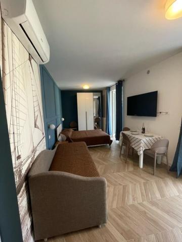 Апартаменты Residenza Marina Рива-Лигуре Экстерьер фото